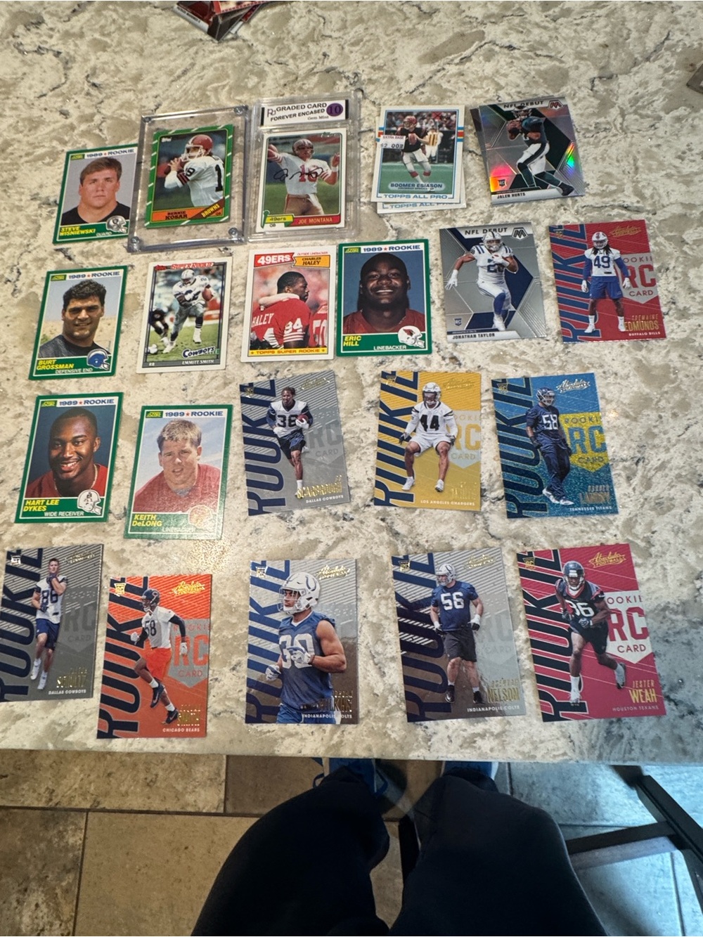 23 Rookie Cards - Picture 2 of 10